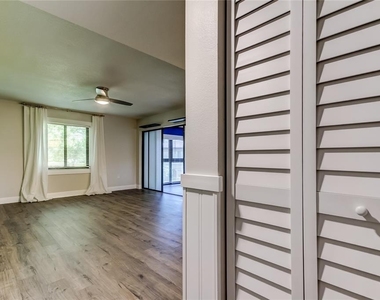 2673 Sabal Springs Circle - Photo Thumbnail 82