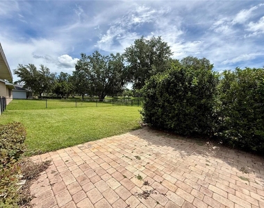 4843 Calasans Avenue - Photo Thumbnail 33