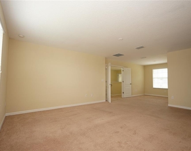 2926 Youngford Street - Photo Thumbnail 21