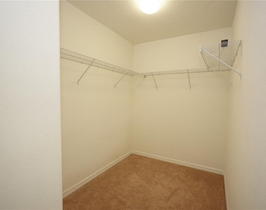 2926 Youngford Street - Photo Thumbnail 25