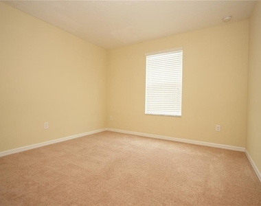 2926 Youngford Street - Photo Thumbnail 27