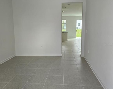 6061 Zen Way - Photo Thumbnail 3