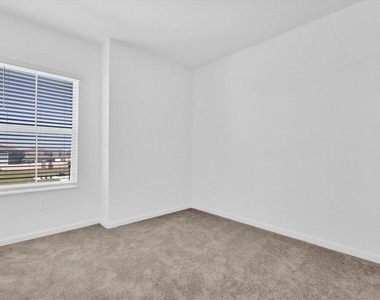 2963 Prosperity Way - Photo Thumbnail 20