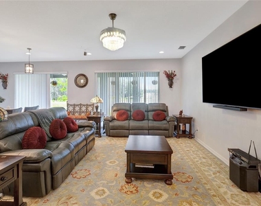 19335 Eagle Creek Lane - Photo Thumbnail 17
