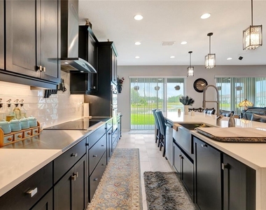 19335 Eagle Creek Lane - Photo Thumbnail 12