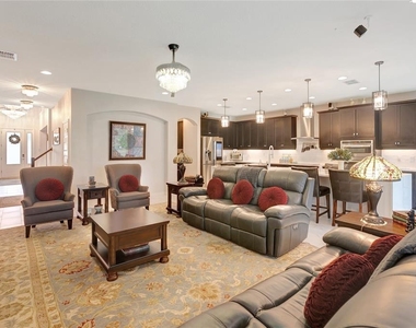 19335 Eagle Creek Lane - Photo Thumbnail 16