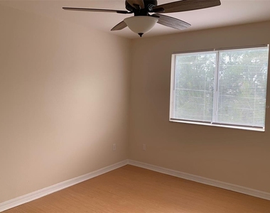 761 Caribbean Drive - Photo Thumbnail 16