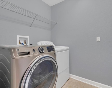 9892 Pecan Hickory Way - Photo Thumbnail 28
