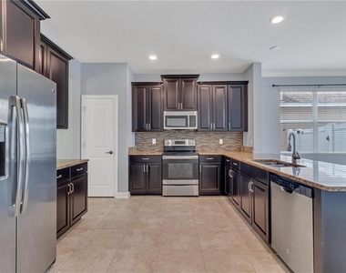 9892 Pecan Hickory Way - Photo Thumbnail 3