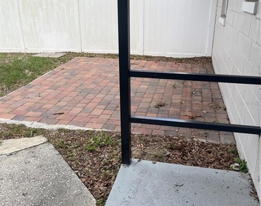 1422 N Tremain Street - Photo Thumbnail 8