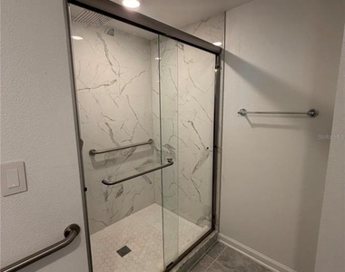 6063 Peaceful Park Way - Photo Thumbnail 16