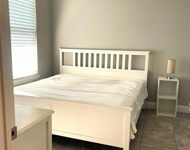 7148 Desert Mandarin Street - Photo Thumbnail 28