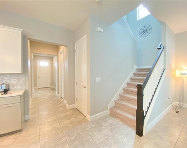 7148 Desert Mandarin Street - Photo Thumbnail 5
