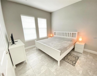 7148 Desert Mandarin Street - Photo Thumbnail 29