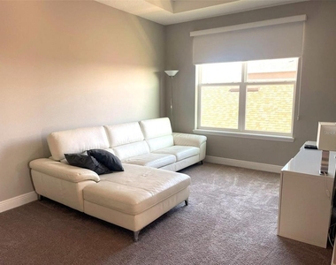 7148 Desert Mandarin Street - Photo Thumbnail 21