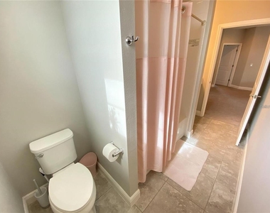 7148 Desert Mandarin Street - Photo Thumbnail 24