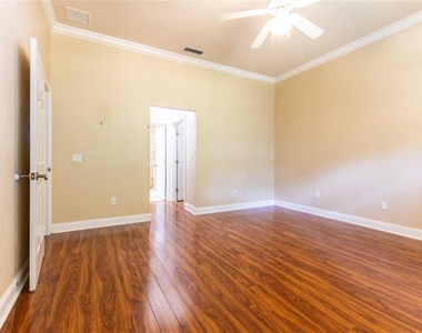 2429 Nw 93rd Street - Photo Thumbnail 22