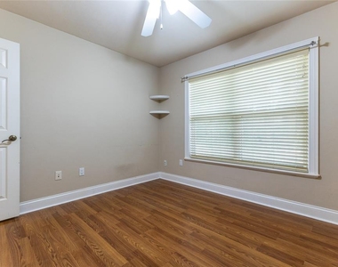 2429 Nw 93rd Street - Photo Thumbnail 36