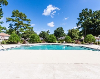 2429 Nw 93rd Street - Photo Thumbnail 51