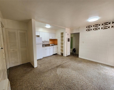 1933 Nw 4 Avenue - Photo Thumbnail 3