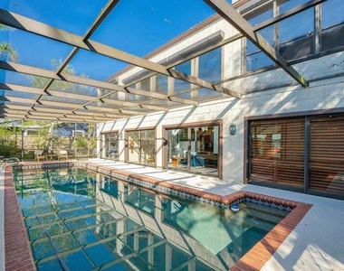 1286 John Anderson Drive - Photo Thumbnail 40