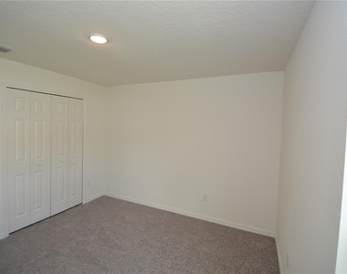 11 Roxland Lane - Photo Thumbnail 25