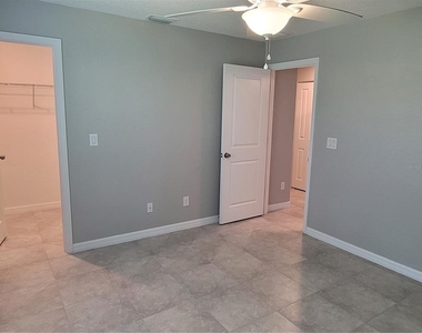 13481 Drysdale Avenue - Photo Thumbnail 13