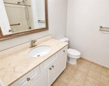 1064 N Tamiami Trail - Photo Thumbnail 18