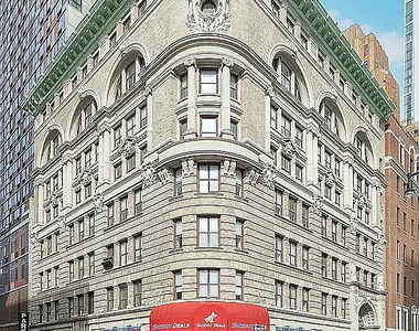 81 Willoughby Street - Photo Thumbnail 5