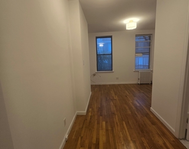 334 East 73rd Street - Photo Thumbnail 3