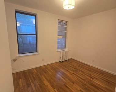 334 East 73rd Street - Photo Thumbnail 2