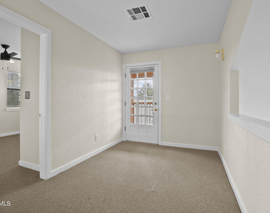1805 Gurss Place - Photo Thumbnail 22
