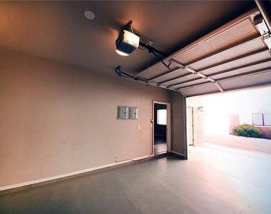 10132 Dyer Street - Photo Thumbnail 10