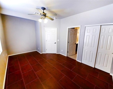 10132 Dyer Street - Photo Thumbnail 6