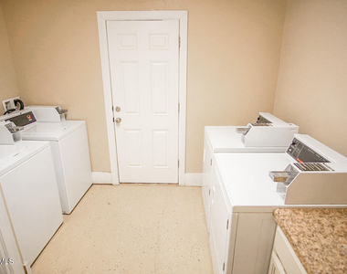 8604 Lawson Street - Photo Thumbnail 11