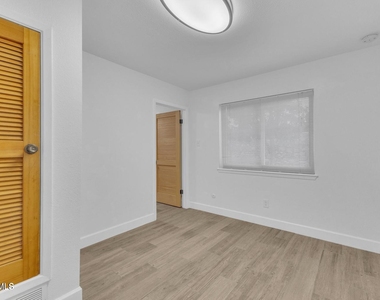 19004 Bremerton Drive - Photo Thumbnail 33