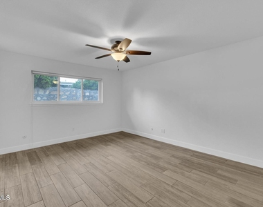 19004 Bremerton Drive - Photo Thumbnail 18