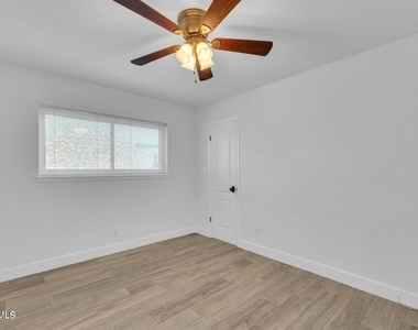 19004 Bremerton Drive - Photo Thumbnail 26