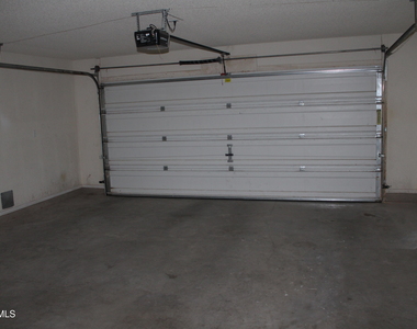 13985 Sandy Rock Drive - Photo Thumbnail 19