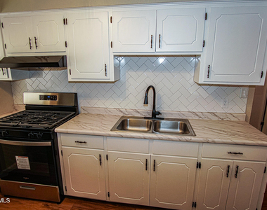 6155 Cleveland Avenue - Photo Thumbnail 3