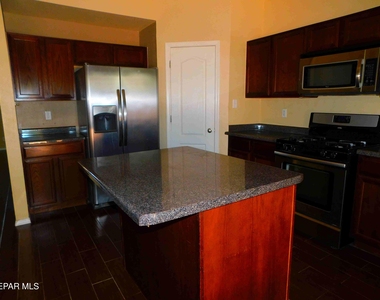 11233 Red Barrel Place - Photo Thumbnail 9