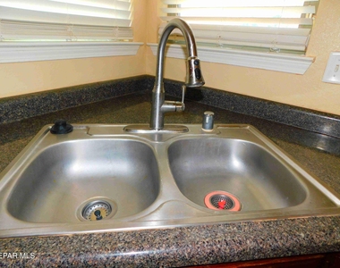 11233 Red Barrel Place - Photo Thumbnail 14
