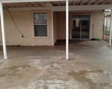 11832 Balladeer Avenue - Photo Thumbnail 4