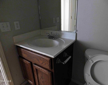 10051 Railroad Drive - Photo Thumbnail 23