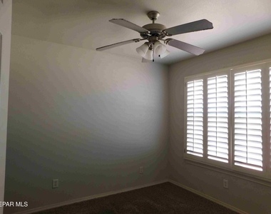 10051 Railroad Drive - Photo Thumbnail 18