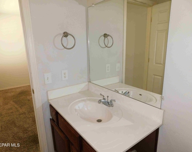 10051 Railroad Drive - Photo Thumbnail 17