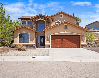 369 Emerald Acres Street - Photo Thumbnail 1