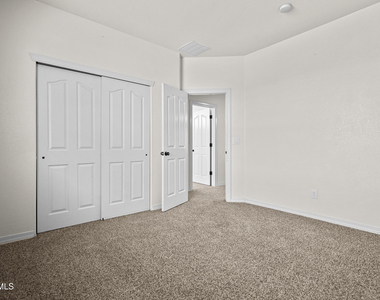 369 Emerald Acres Street - Photo Thumbnail 29