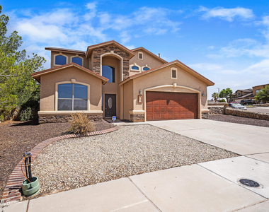 369 Emerald Acres Street - Photo Thumbnail 2