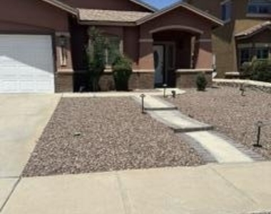 1521 Rosenbaum Lane - Photo Thumbnail 1